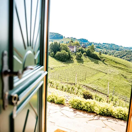 Kroell-hube Dom wakacyjny Sankt Johann im Saggautal