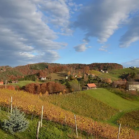 Holiday home Kroell-hube Sankt Johann im Saggautal