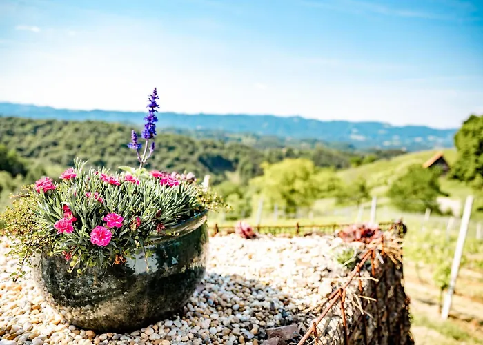 Kroell-hube بيت للعطل *